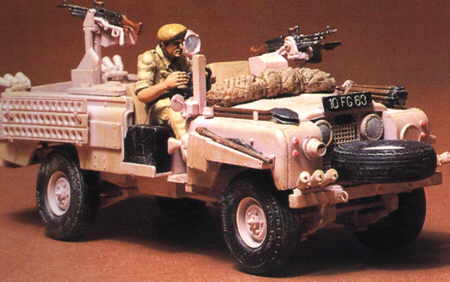 Land Rover SAS Pink Panther